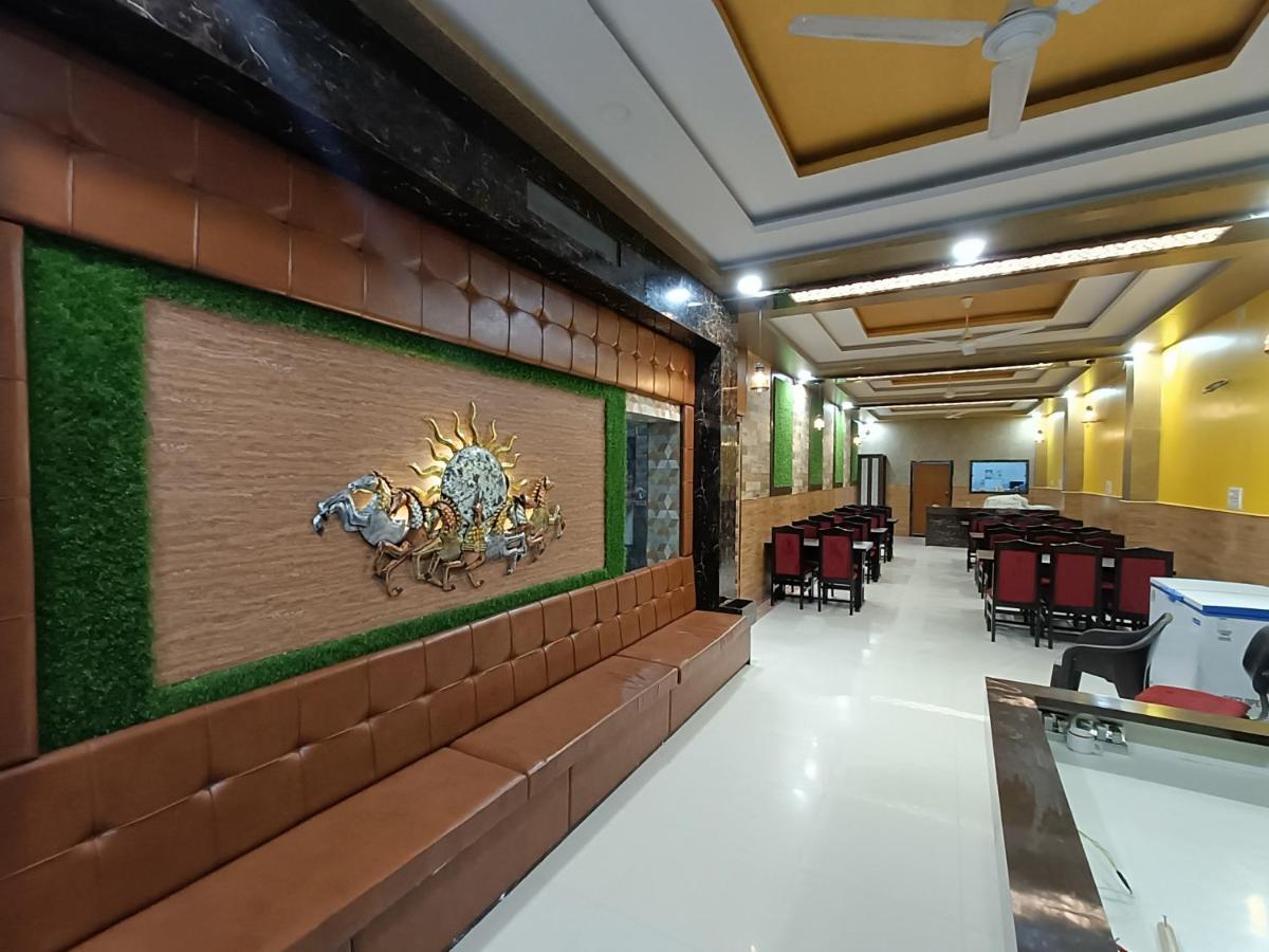 Hotel Subham Residency And Restaurant Биканер Екстериор снимка