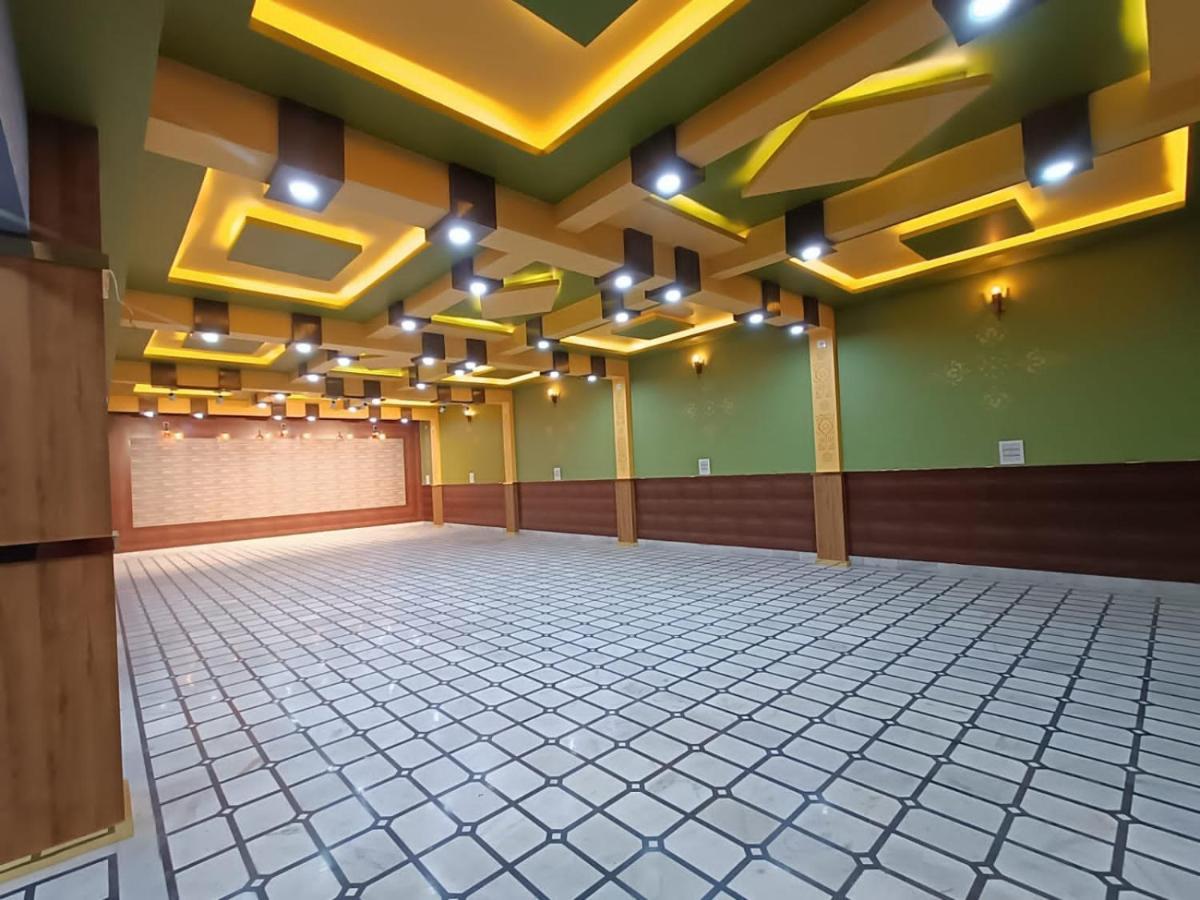 Hotel Subham Residency And Restaurant Биканер Екстериор снимка