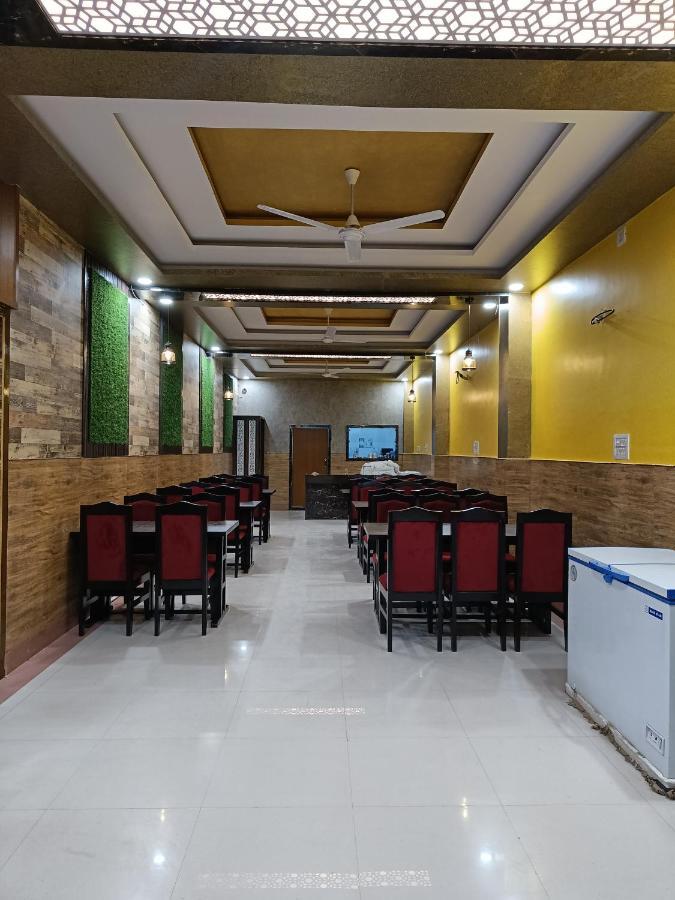 Hotel Subham Residency And Restaurant Биканер Екстериор снимка